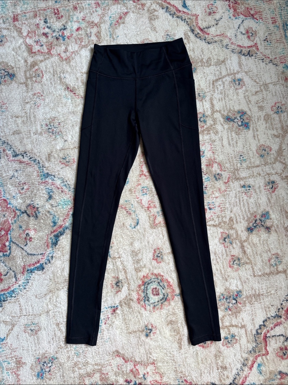 NWOT Victoria's Secret Black High-Waist Leggings (Label Shot)